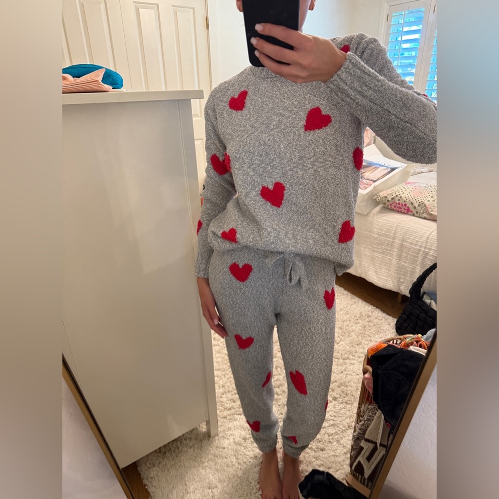 Splendid Gray Pajama Set with Red Hearts
